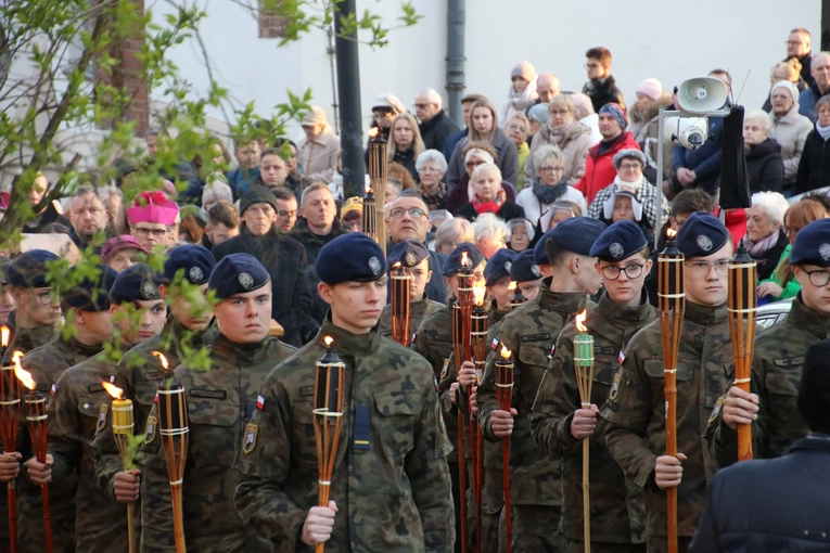 Płock. Droga Krzyżowa na Starym Mieście