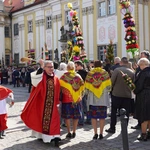 Parada Palm Wielkanocnych w Trzebnicy