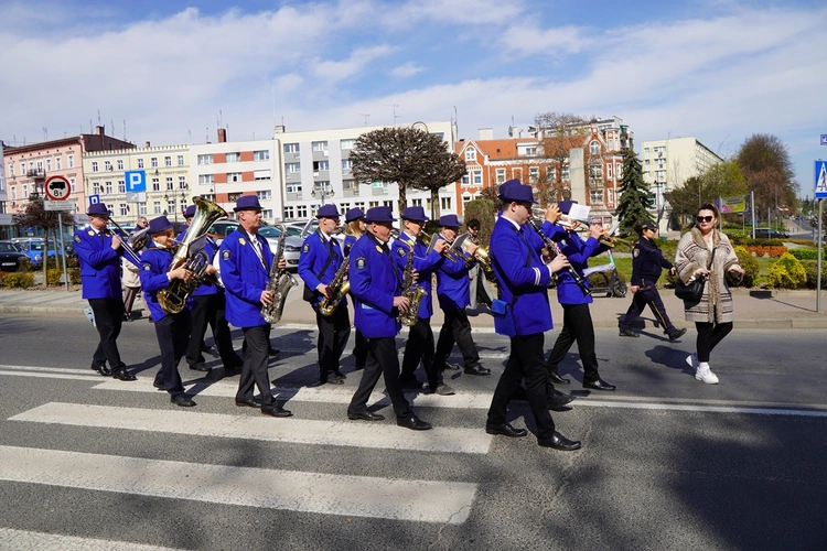Parada Palm Wielkanocnych w Trzebnicy