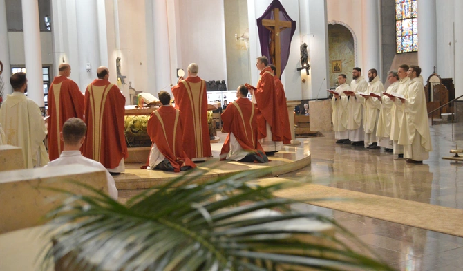 Bp Szkudło do młodych: Z Jezusem nigdy nie będziesz przegranym
