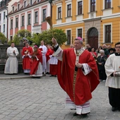 Jesteś przyjacielem Jezusa, nie tylko przy wjeździe do Jerozolimy, ale także na Golgocie?