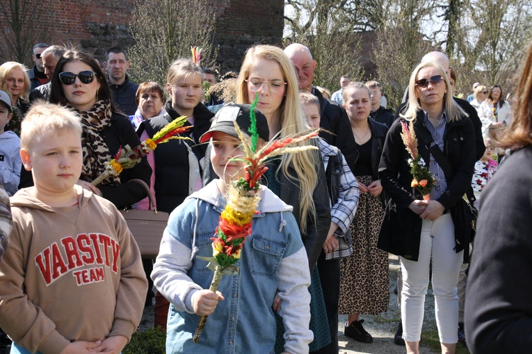 Płock. Niedziela Palmowa w katedrze