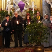 Godzina z Jezusem w Wielki Poniedziałek. Pytanie o korzenie, dom i o świątynię serca