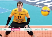 Thales Hoss Kraj: Brazylia Klub: BOGDANKA LUK Lublin Wiek: 36 Wzrost: 190 cm Zasięg z wyskoku do ataku: 315 cm