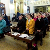 Mamy  i ojcowie modlili się w bielskim sanktuarium Matki Bożej Bolesnej.