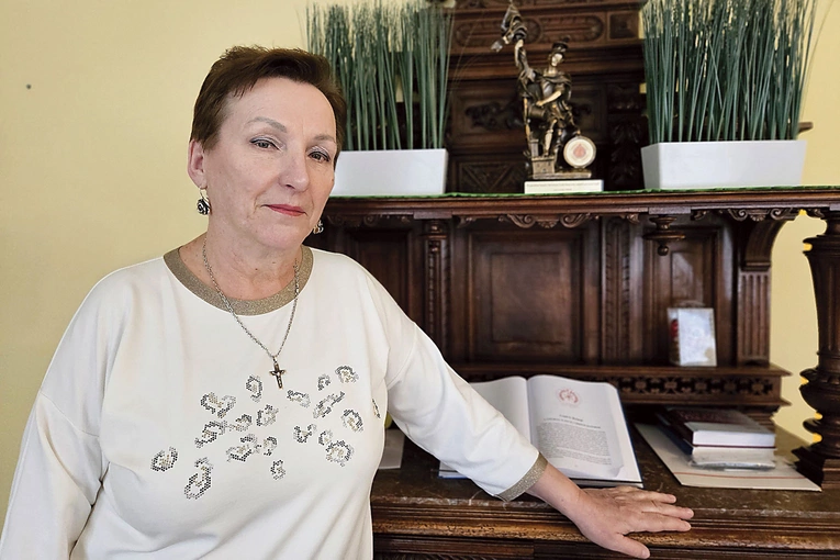  Alicja Orloł mówi, że parafianie starają się pamiętać o wszystkich potrzebujących pomocy.   