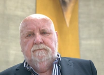  Wybitny rzeźbiarz i pedagog sześciokrotnie pełnił funkcję rektora warszawskiej ASP.