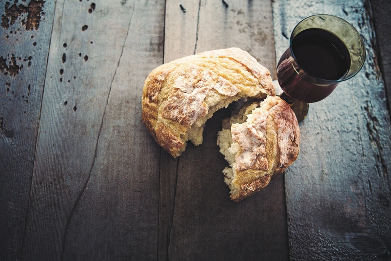 Czy Eucharystia jest owocem z drzewa życia?
