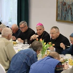 Wialkanocne spotkanie w siedzibie Caritas