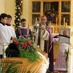 Uroczystości pogrzebowe ks. Leszka Bajorskiego z Wierzbic