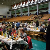 Z Chrystusem przy stole 