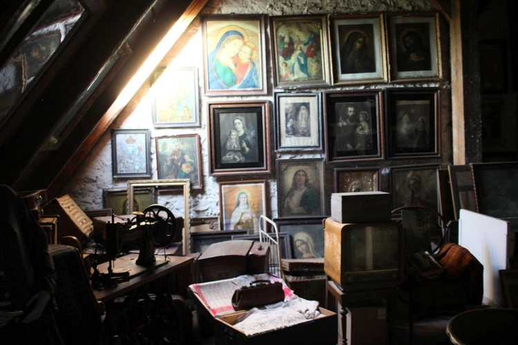 Świąteczne symbole i znaki w "Farskiej Stodole"