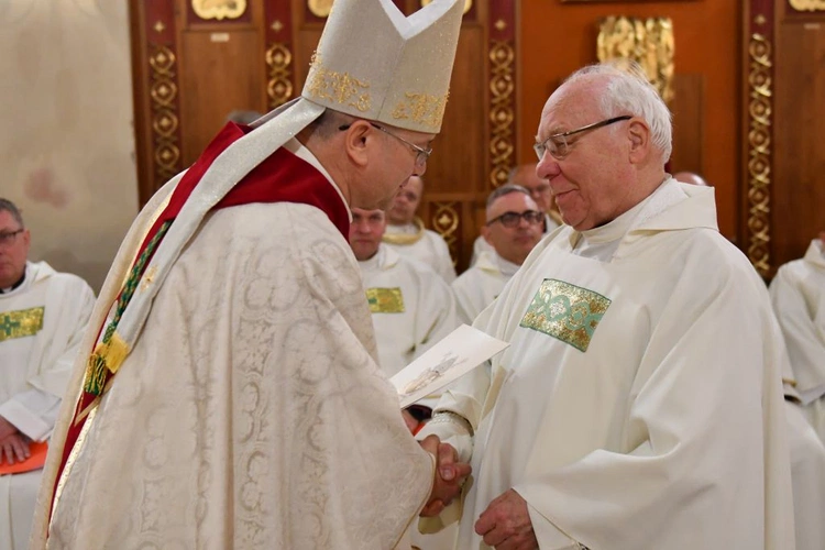 Jubileusze, odznaczenia i nominacje kapłańskie