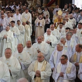 Służyć, a nie panować