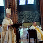 Bp Oder do kapłanów: Każdy z was musi być święty, by pomagać także braciom w ich powołaniu do świętości