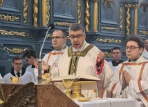 Liturgii przewodniczył bp Wojciech Osial. 