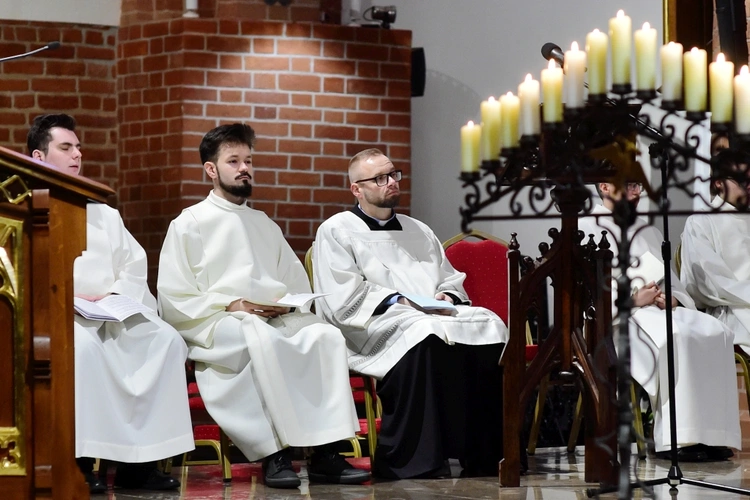 Ciemna Jutrznia w konkatedrze św. Jakuba w Olsztynie