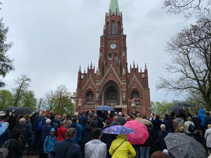 Piekary Śląskie. Chwalebne Misterium Męki Pańskiej "Oto Matka Twoja”
