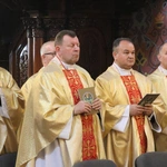 Płock. Msza Krzyżma
