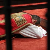 Liturgia męki Pańskiej 2025 w archikatedrze wrocławskiej
