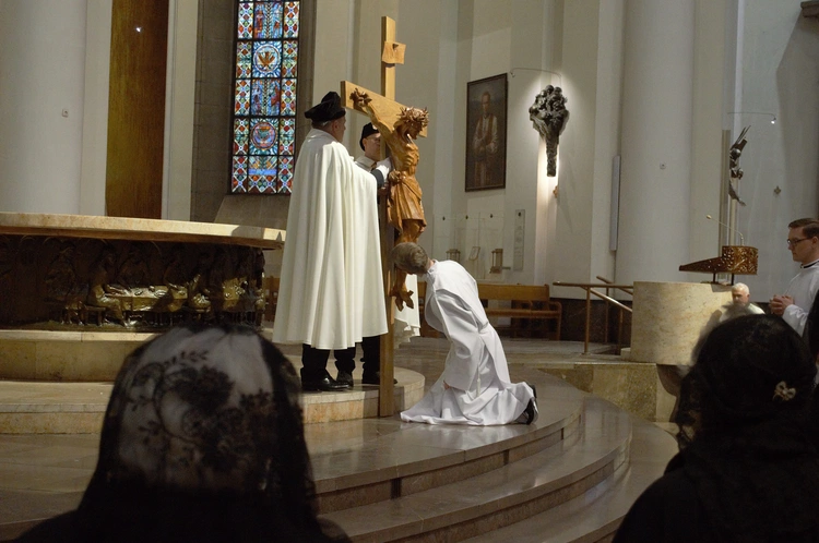 Liturgia Męki Pańskiej w archikatedrze