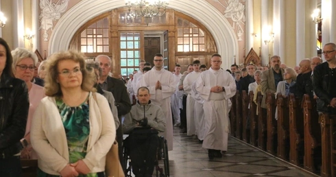 Wielki Piątek w katedrze radomskiej