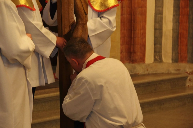 Liturgia Wielkiego Piątku cz. 2