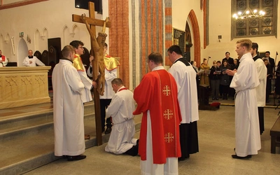 Liturgia Wielkopiątkowa cz. 2