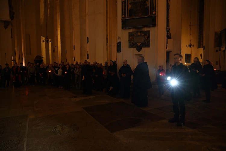 10. Nocne Misterium Krzyża w Gdańsku