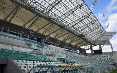 Święcenie pokarmów na stadionie Radomiaka Radom