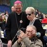 Potrzebujący spotkali się na sopockim śniadaniu wielkanocnym