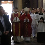 Płock. Wielki Piątek w katedrze