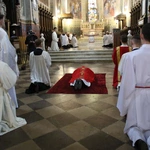 Płock. Wielki Piątek w katedrze