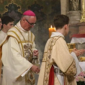 Płock. Każdemu umyć nogi, każdemu służyć