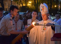 Bp Solarczyk przewodniczył liturgii Wigilii Paschalnej
