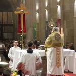 Liturgia Wigilii Paschalnej w archikatedrze wrocławskiej 2025