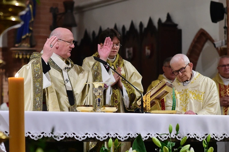 Liturgia Wigilii Paschalnej