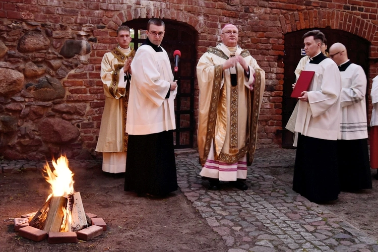 Liturgia Wigilii Paschalnej