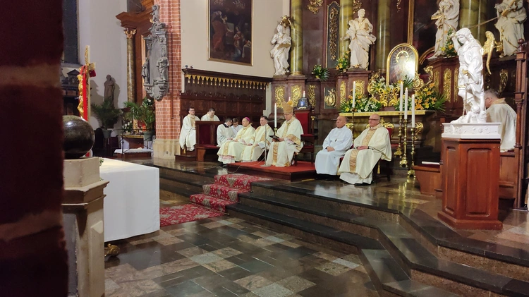Radosne "Alleluja" w katedrze