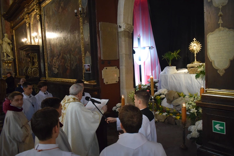 Rezurekcja w katedrze