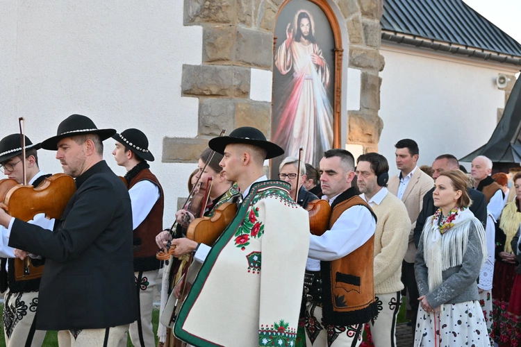Poranna rezurekcja w Miętustwie