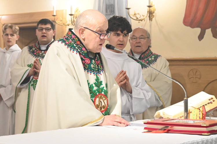 Poranna rezurekcja w Miętustwie