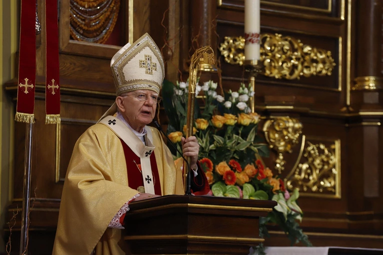 Abp Jędraszewski: Prawda o zmartwychwstaniu jest ostatecznym fundamentem chrześcijańskiej nadziei