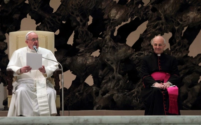 „Kościół jest zbyt skoncentrowany na samym sobie” – przypominał Franciszek