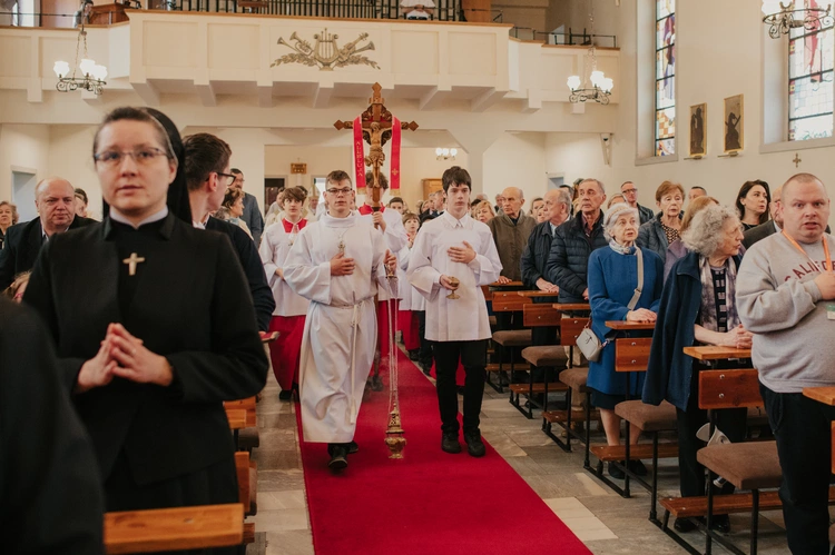 Msza św. w kościele Chrystusa Króla w Gdańsku w Poniedziałek Wielkanocny