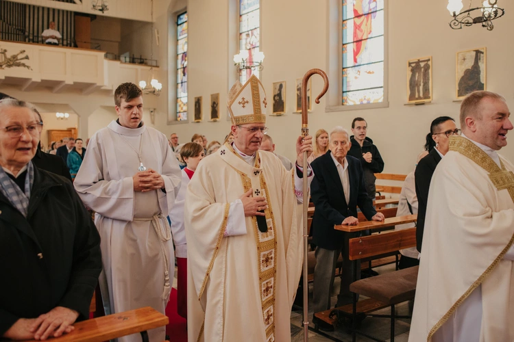 Msza św. w kościele Chrystusa Króla w Gdańsku w Poniedziałek Wielkanocny