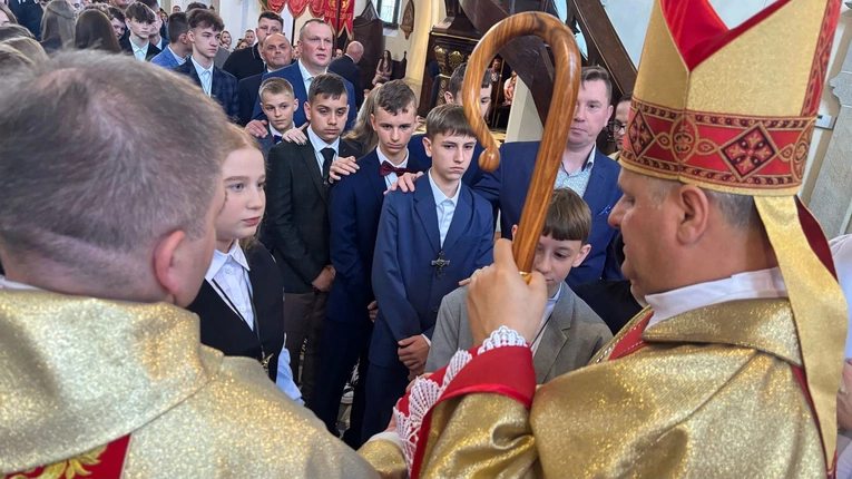 Bierzmowanie w Ciężkowicach