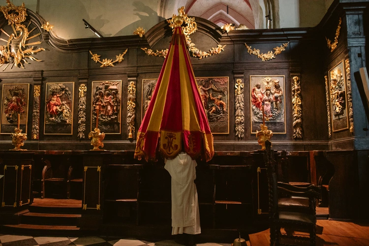 Otwarcie umbraculum po śmierci papieża Franciszka