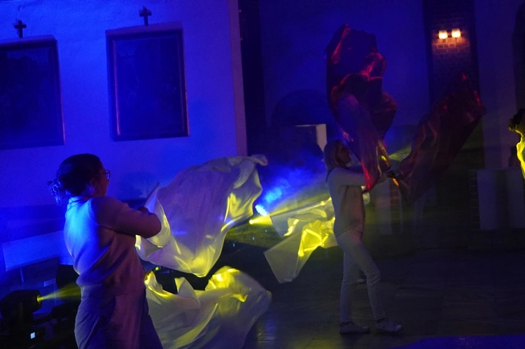 Uwielbienie Wielkanocne w kościele pw. NMP na Piasku we Wrocławiu 