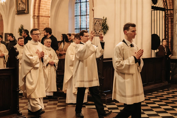 Msza św. w intencji zmarłego papieża Franciszka